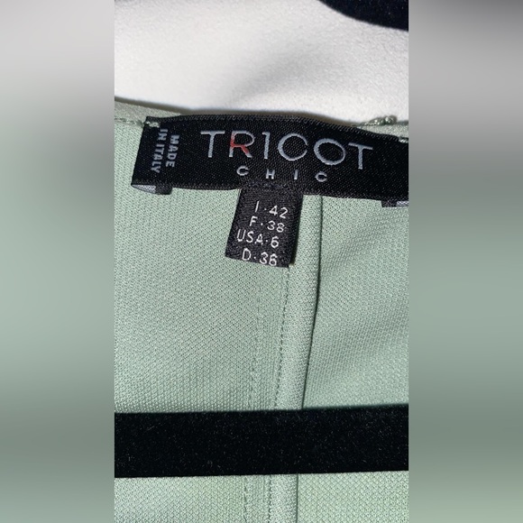 Tricot Chic Green Dress - Picture 2 of 9